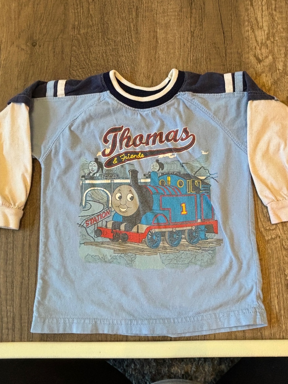 Vintage 2000s Y2K Thomas The Train Long Sleeve Graphic Tee T-shirt 4T